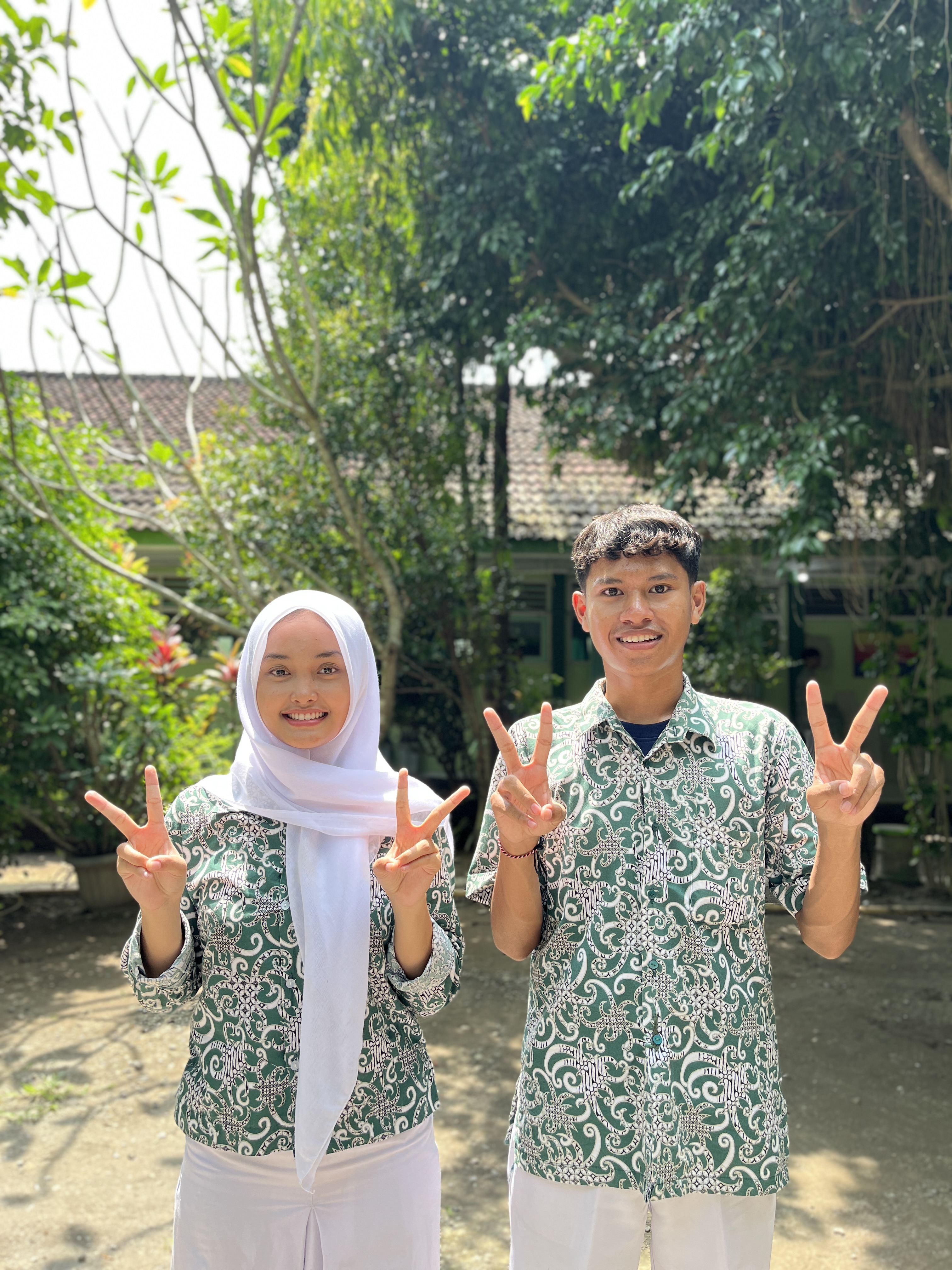 YORIEL MALIZCA QOSIIMAH DAN RAFFI FAHREZA